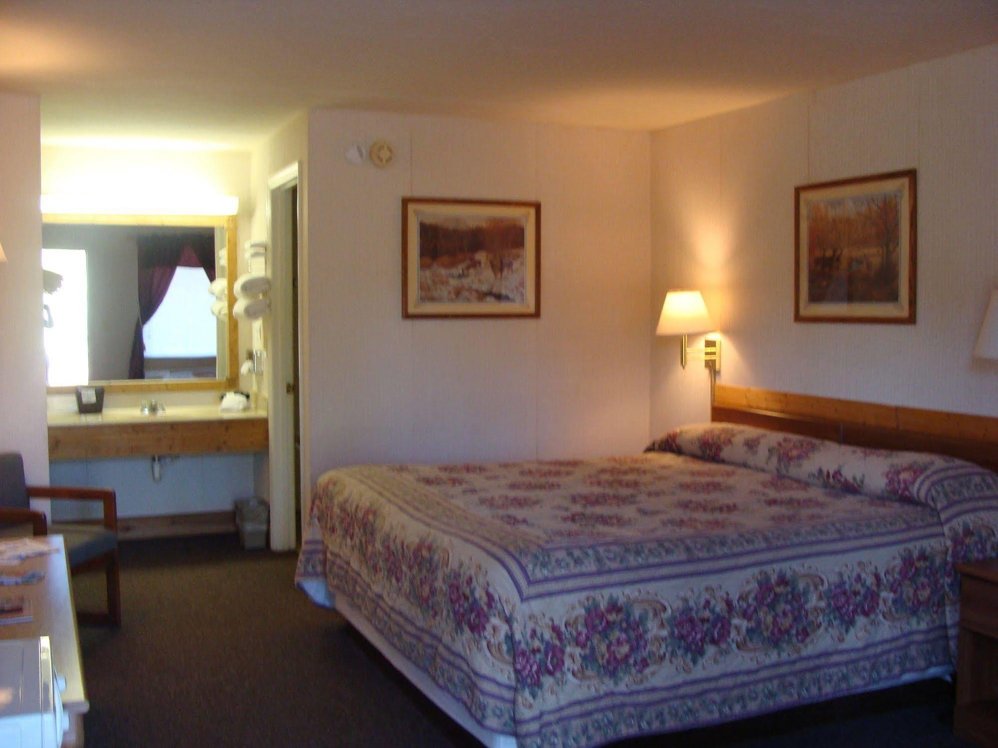 Chatuge Mountain Inn Elf Dış mekan fotoğraf